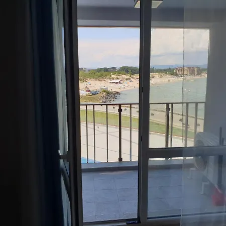 Paradiso 'в' 311 Private Appartement