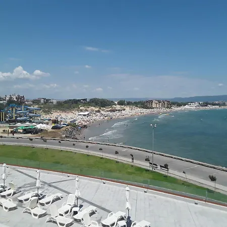 Paradiso 'в' 311 Private 아파트 네세부르