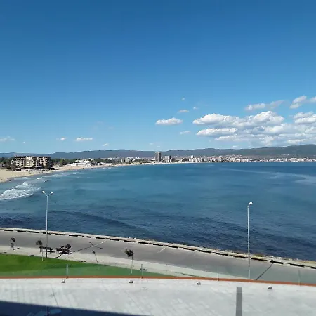 Paradiso 'в' 311 Private * 네세부르