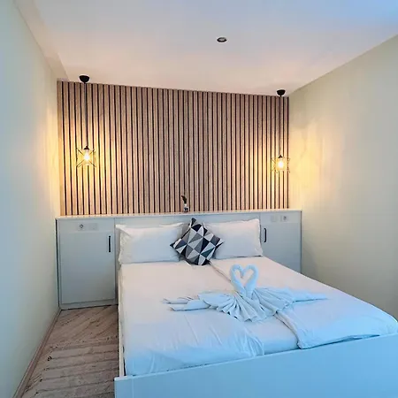Paradiso 'в' 311 Private نيسيبار